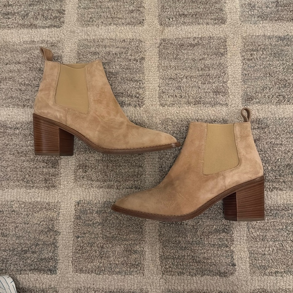 Jenni Kayne Suede Heeled Chelsea Boot